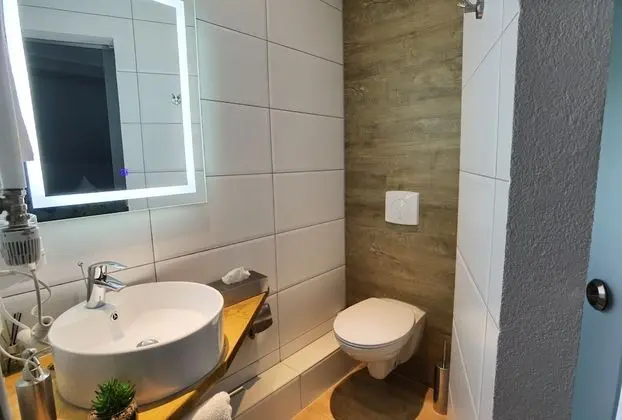 Tek Büyük Yataklı Oda, Balkon