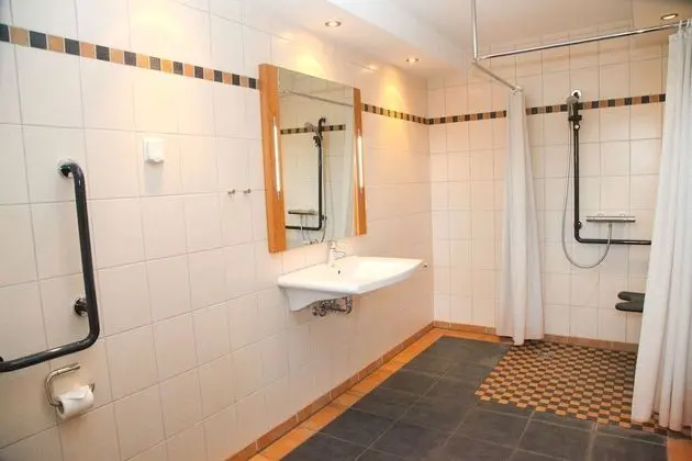 Luxury Tek Büyük Yataklı Oda