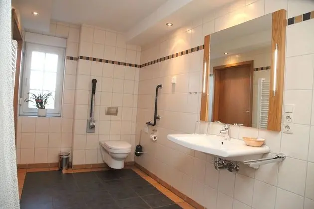 Luxury Tek Büyük Yataklı Oda