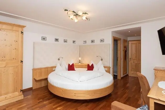 Business Tek Büyük Yataklı Oda