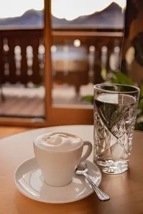 Business Tek Büyük Yataklı Oda