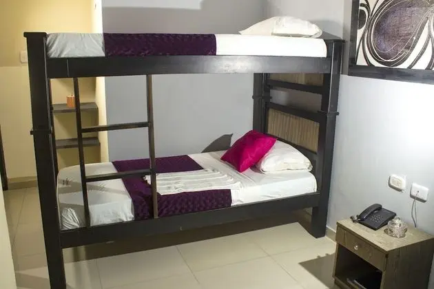 Junior Dört Kişilik Oda