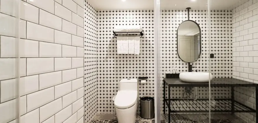 Deluxe Dört Kişilik Oda, Küvet