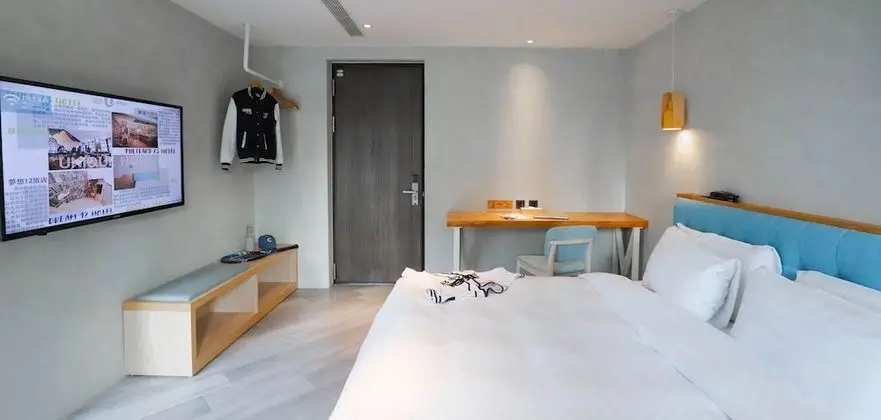 Deluxe Tek Büyük Yataklı Oda, Balkon