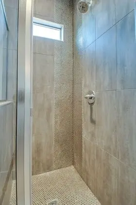 Ev, Birden Çok Yatak, Balkon