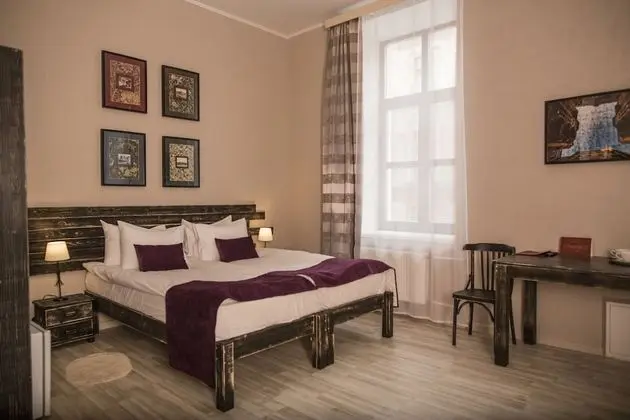 Comfort Tek Büyük veya İki Ayrı Yataklı Oda