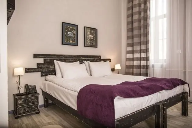 Standard Tek Büyük veya İki Ayrı Yataklı Oda