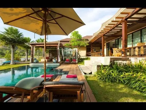 Villa, 3 Yatak Odası, Engellilere Uygun, Sıcak Su Havuzu