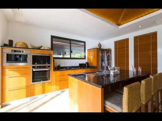 Villa, 3 Yatak Odası, Engellilere Uygun, Sıcak Su Havuzu