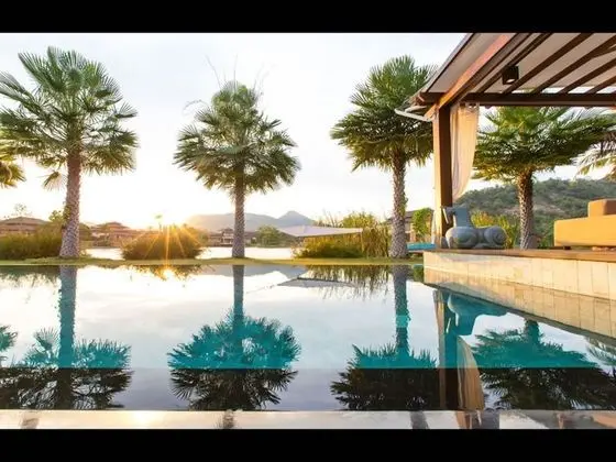 Villa, 3 Yatak Odası, Engellilere Uygun, Sıcak Su Havuzu