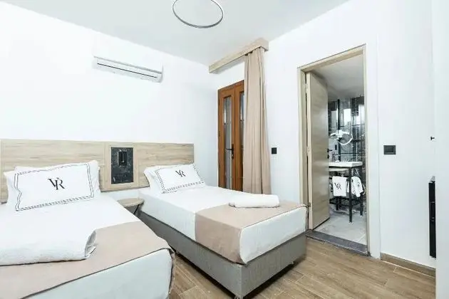Su manzaralı Standart oda