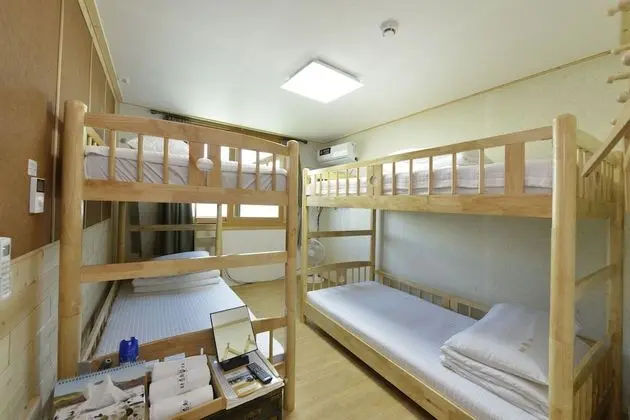 Ortak Ranzalı Oda, Sadece erkekler için (4 persons)