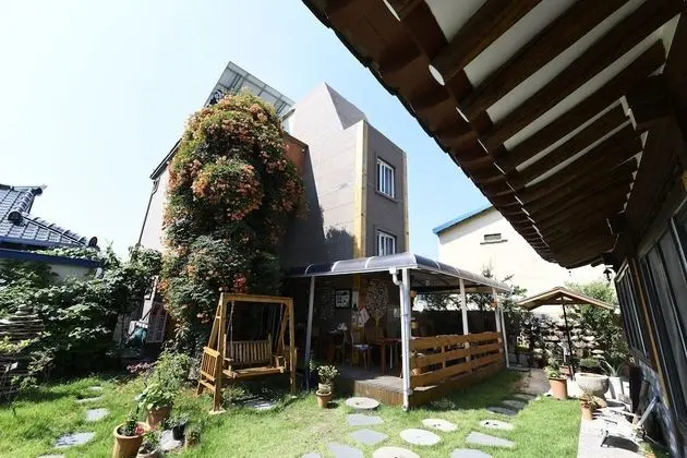Ortak Ranzalı Oda, Sadece kadınlar için (4 persons)