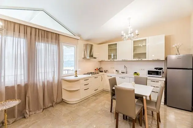 Family Çatı Katı Süiti (Penthouse)