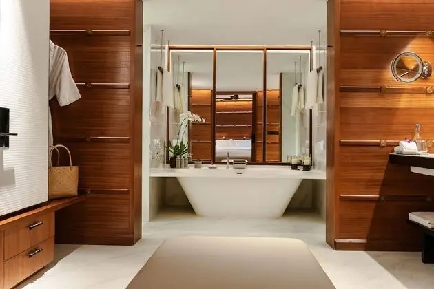 Canopy Suite (Staycation Malaysia Residents Only)