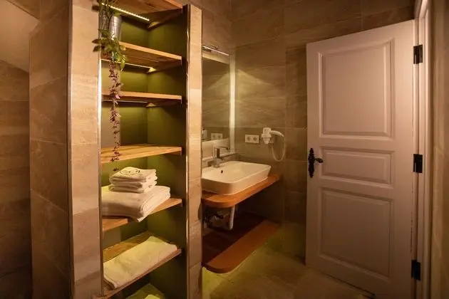 Presidential Room