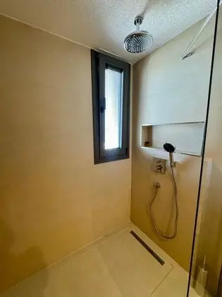 Classic, Şehir Manzaralı, Balkonlu