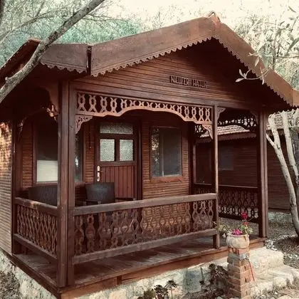Economy Ağaç Ev