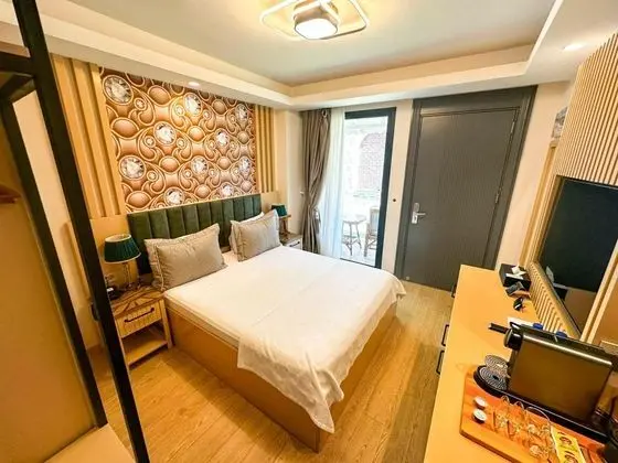 Standart Oda, Bahçe Manzaralı