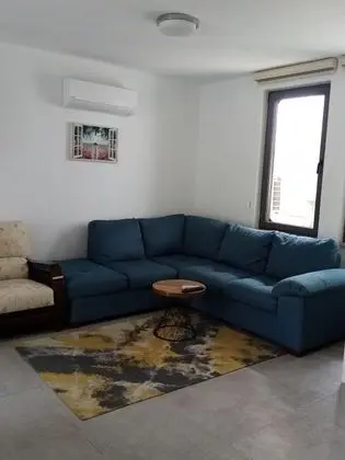 Daire-İki Yatak Odalı, Bahçe Manzaralı, Bahçe Katı