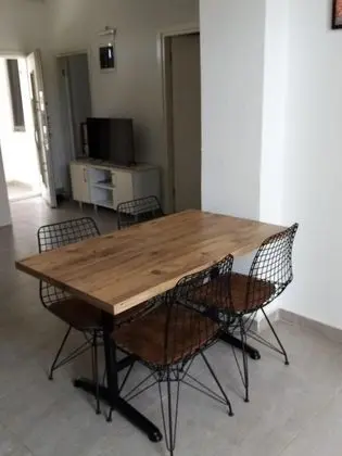 Daire-İki Yatak Odalı, Bahçe Manzaralı, Bahçe Katı