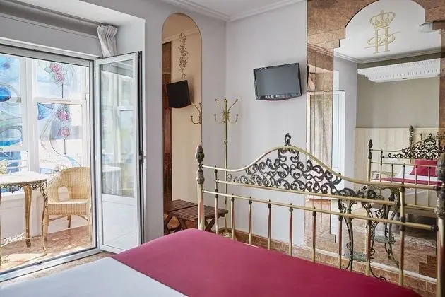 Superior Tek Büyük Yataklı Oda