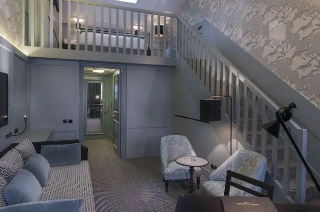 Çatı Katı (Loft)