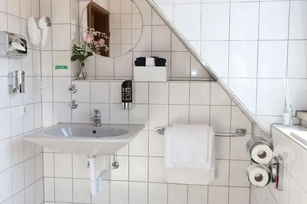 Standard Üç Kişilik Oda