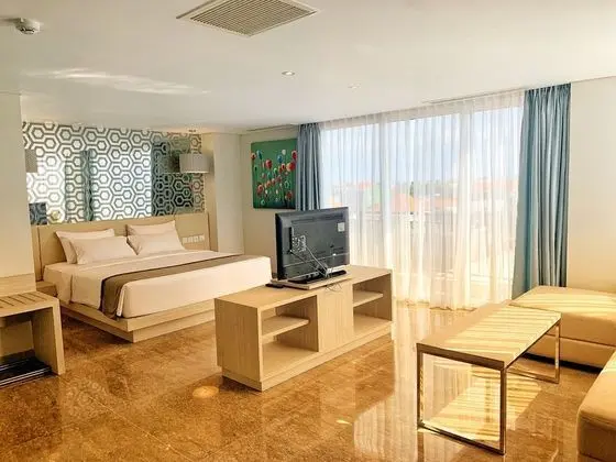 Süit, 1 En Büyük (King) Boy Yatak, Şehir Manzaralı