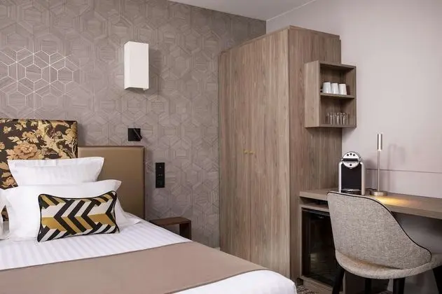 Superior Tek Büyük veya İki Ayrı Yataklı Oda