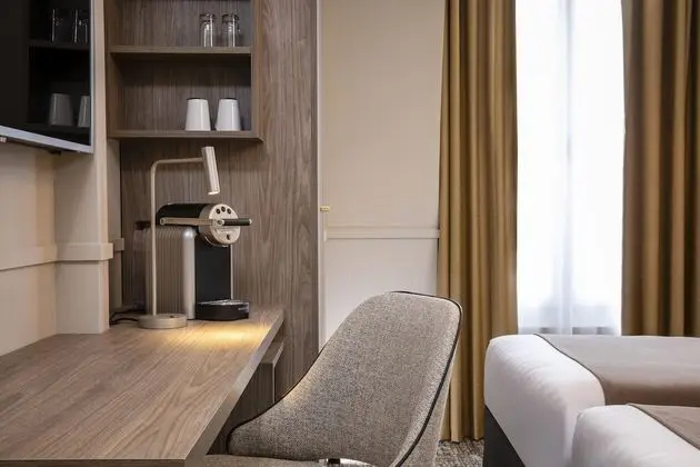 Superior Tek Büyük veya İki Ayrı Yataklı Oda