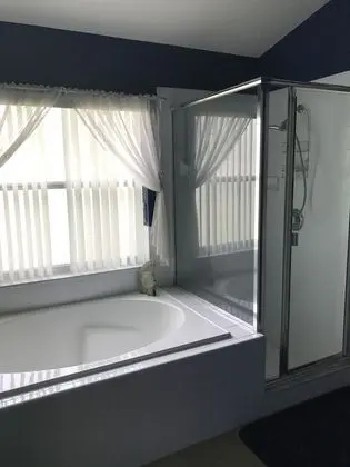 Ev, Birden Çok Yatak, Kişiye Özel Havuzlu (Laurel Ridge)