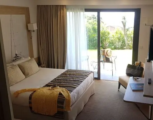 Comfort Tek Büyük veya İki Ayrı Yataklı Oda, Teras