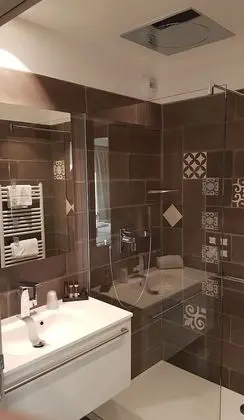 Superior Tek Büyük veya İki Ayrı Yataklı Oda, Balkon