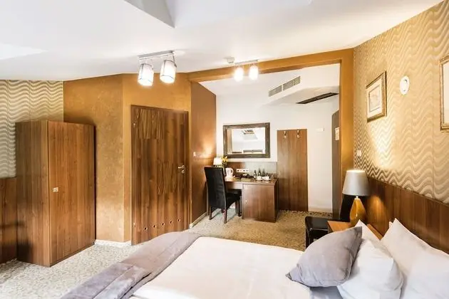 Standard Tek Büyük veya İki Ayrı Yataklı Oda