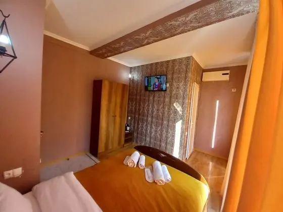 Standard Tek Büyük Yataklı Oda