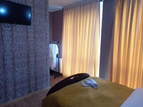 Standard Tek Büyük Yataklı Oda