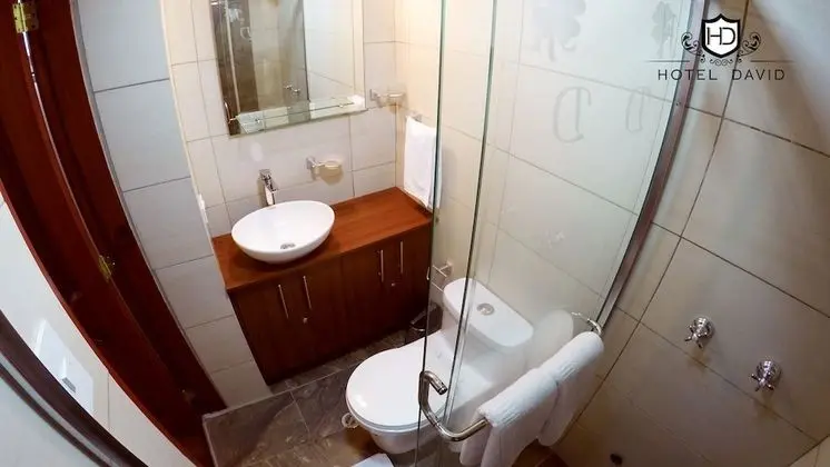 Tek Büyük Yataklı Oda, Özel Banyo