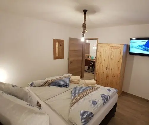 Luxury Süit, 2 Yatak Odası, Dağ Manzaralı (incl. final cleaning fee 188 EUR)