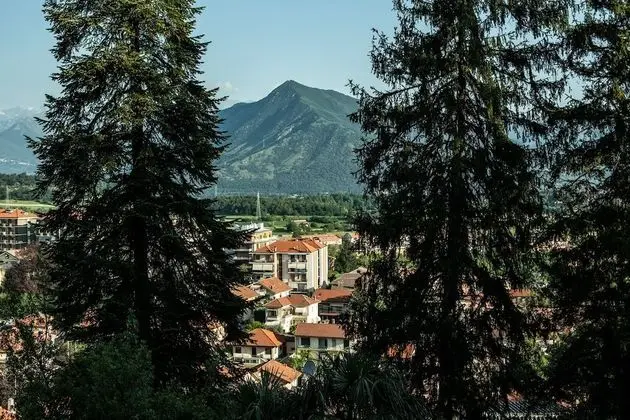 Üç Kişilik Oda