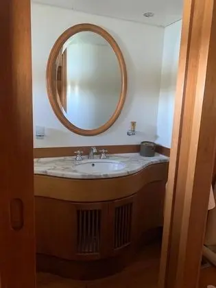 Standard Oda, 2 Tek Kişilik Yatak, Sigara İçilmez, Kanal Manzaralı