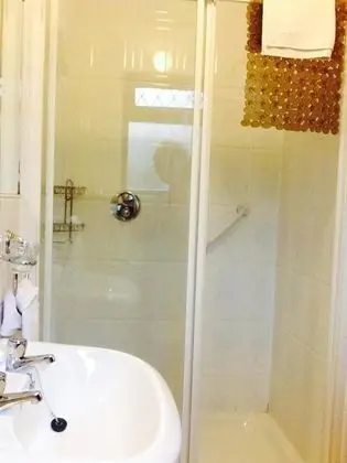 Classic Tek Büyük Yataklı Oda, Banyolu/Duşlu (Shower)