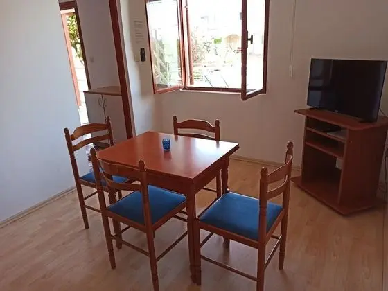 Apart Daire (Davor - with parking - A5(2+2))