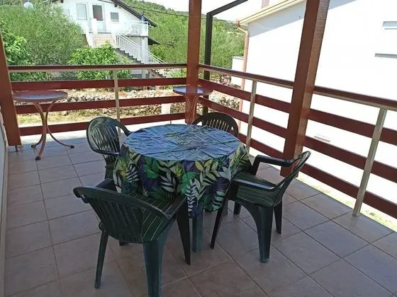 Apart Daire (Davor - with parking - A6(2+2))