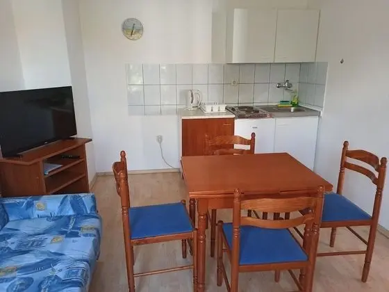 Apart Daire (Davor - with parking - A6(2+2))
