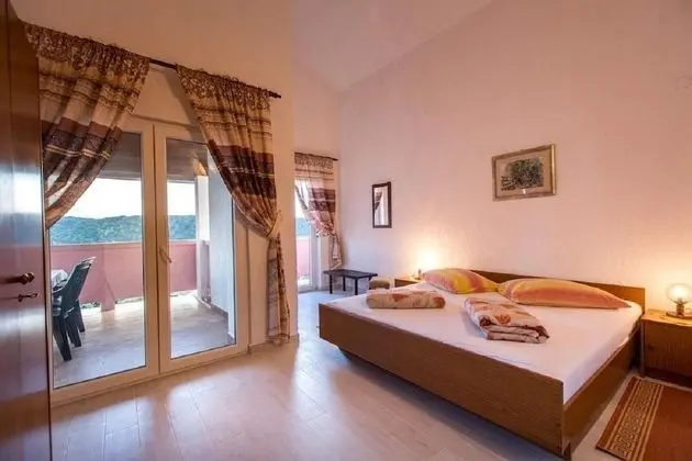 Apart Daire (Davorka - with sea view - A1(4+1))