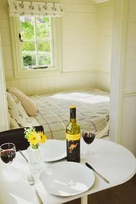 Standard Kulübe (Norfolk Horn Hut)