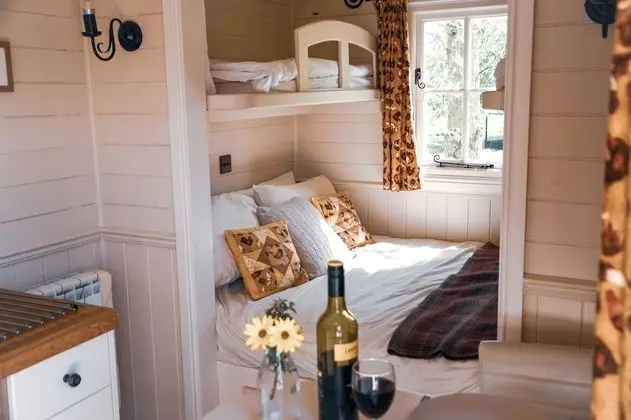 Standard Kulübe (Texel Hut)