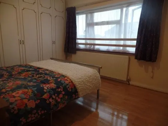 Standard Büyük Yataklı Tek Kişilik Oda, 1 Çift Kişilik Yatak
