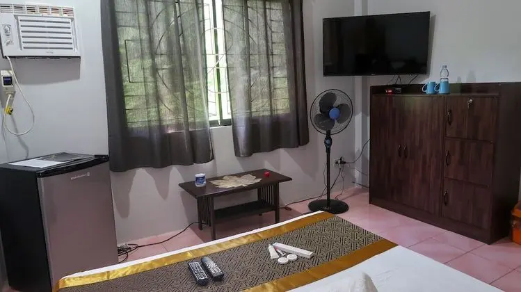Tek Büyük Yataklı Oda, 1 Çift Kişilik Yatak (Double Room with A/C)